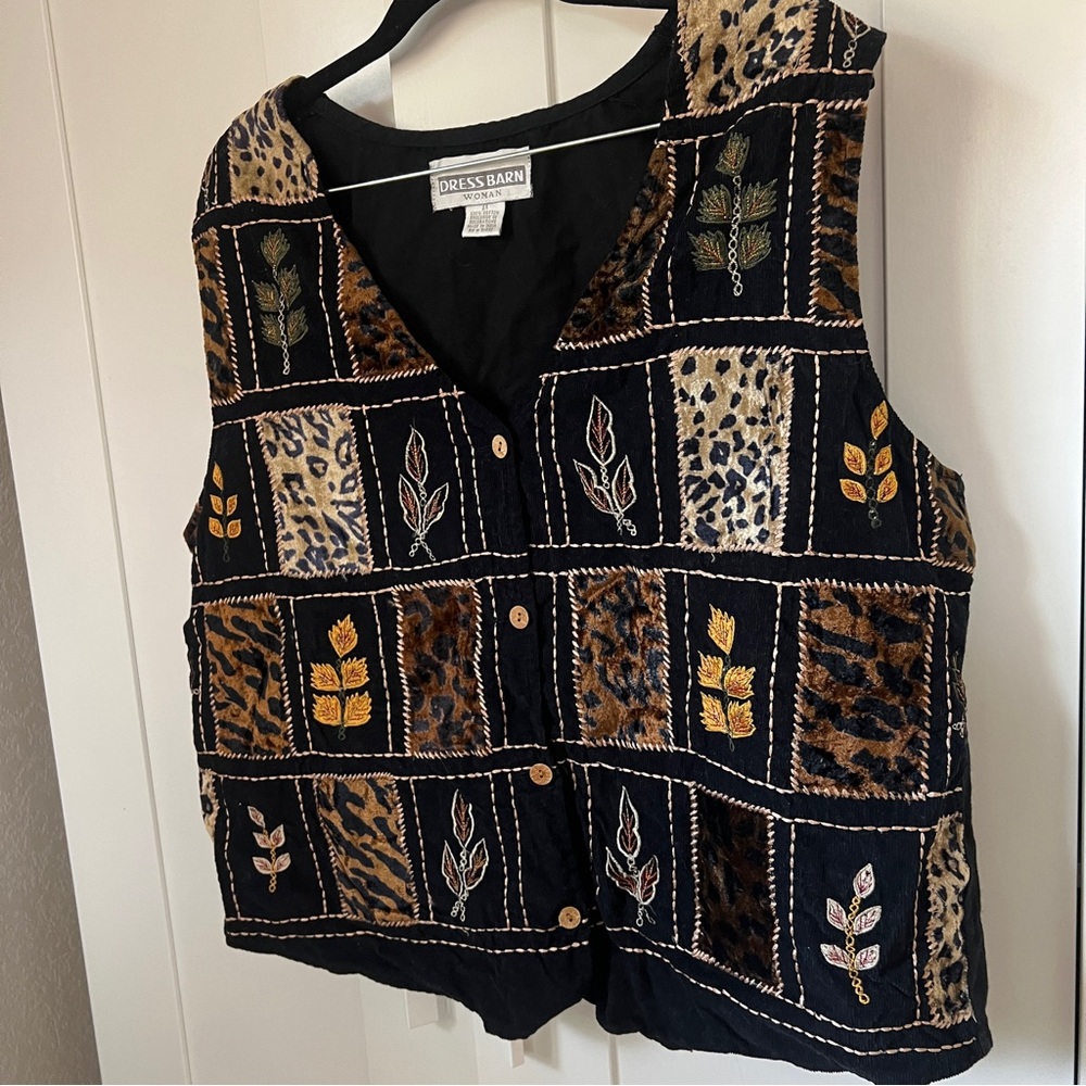 Dress Barn Embroidered Patchwork Animal Print Vest, Sz 1X